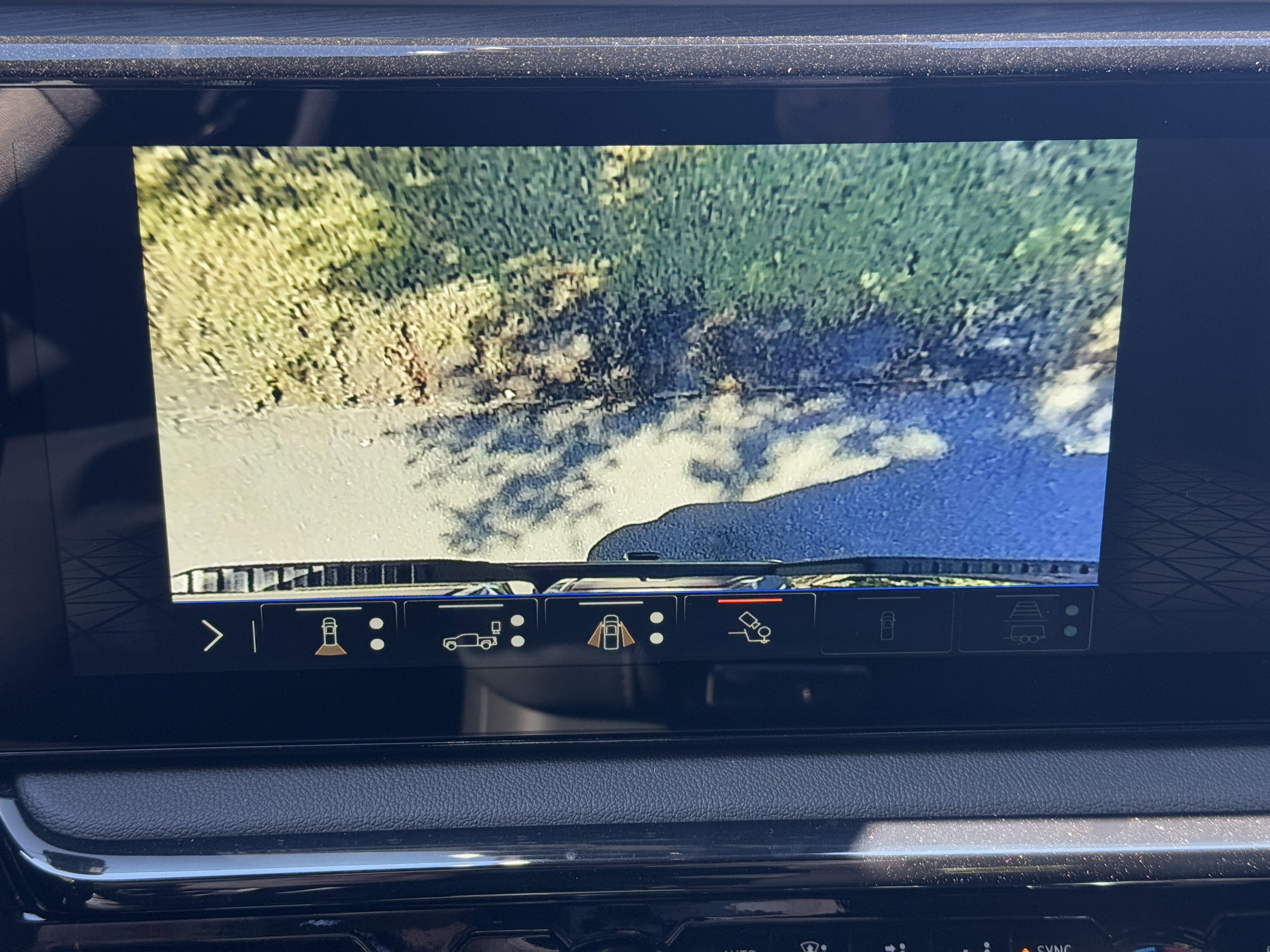 New 2026 GMC Sierra 2500 AT4 w/ AT4 Premium Plus Package image 44