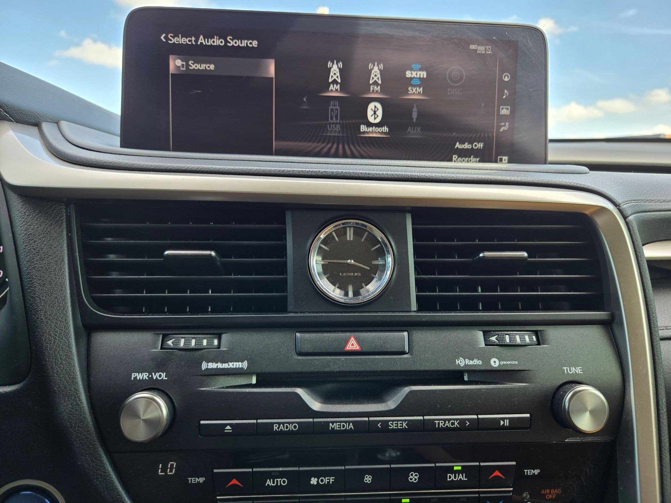 Used 2021 Lexus RX 450h AWD w/ Premium Package image 23