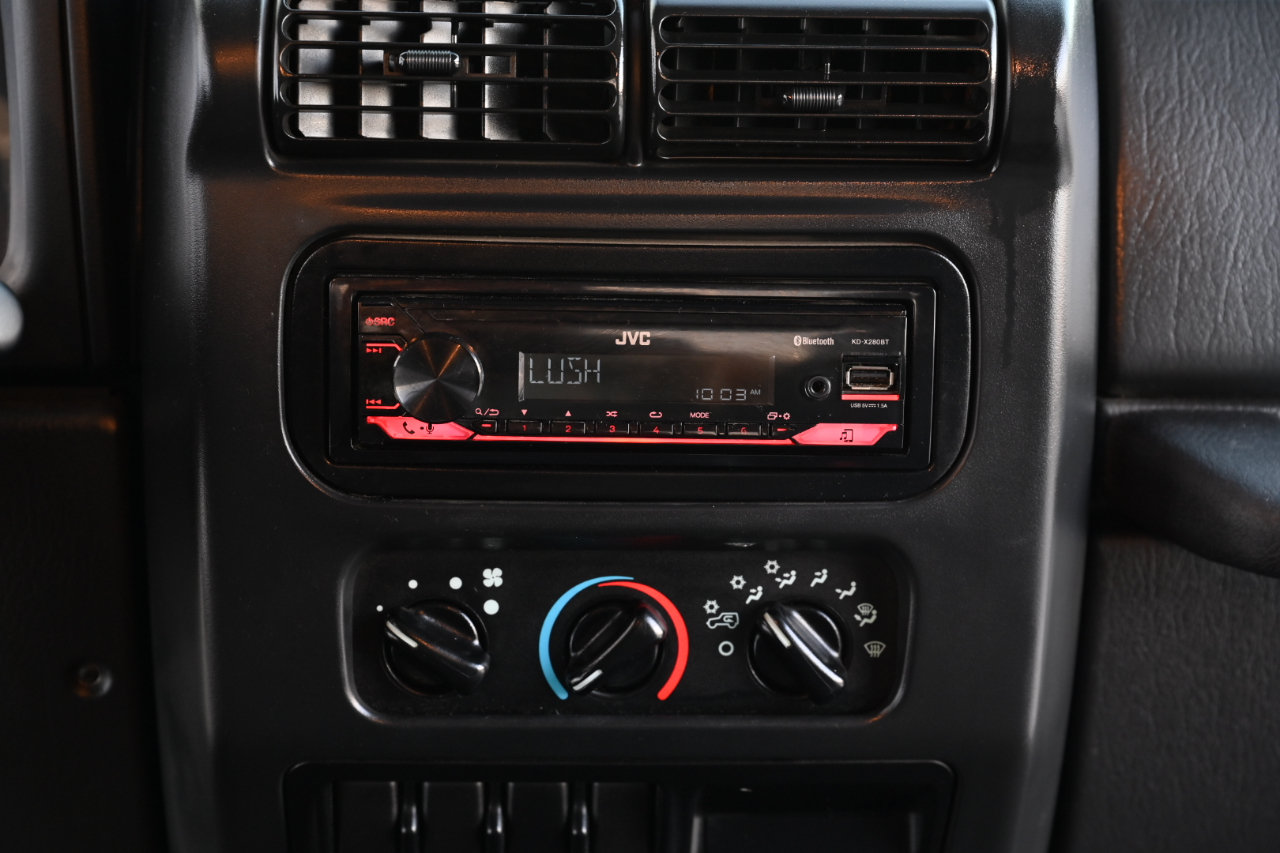 Used 2005 Jeep Wrangler Sport AWD/4WD image 19