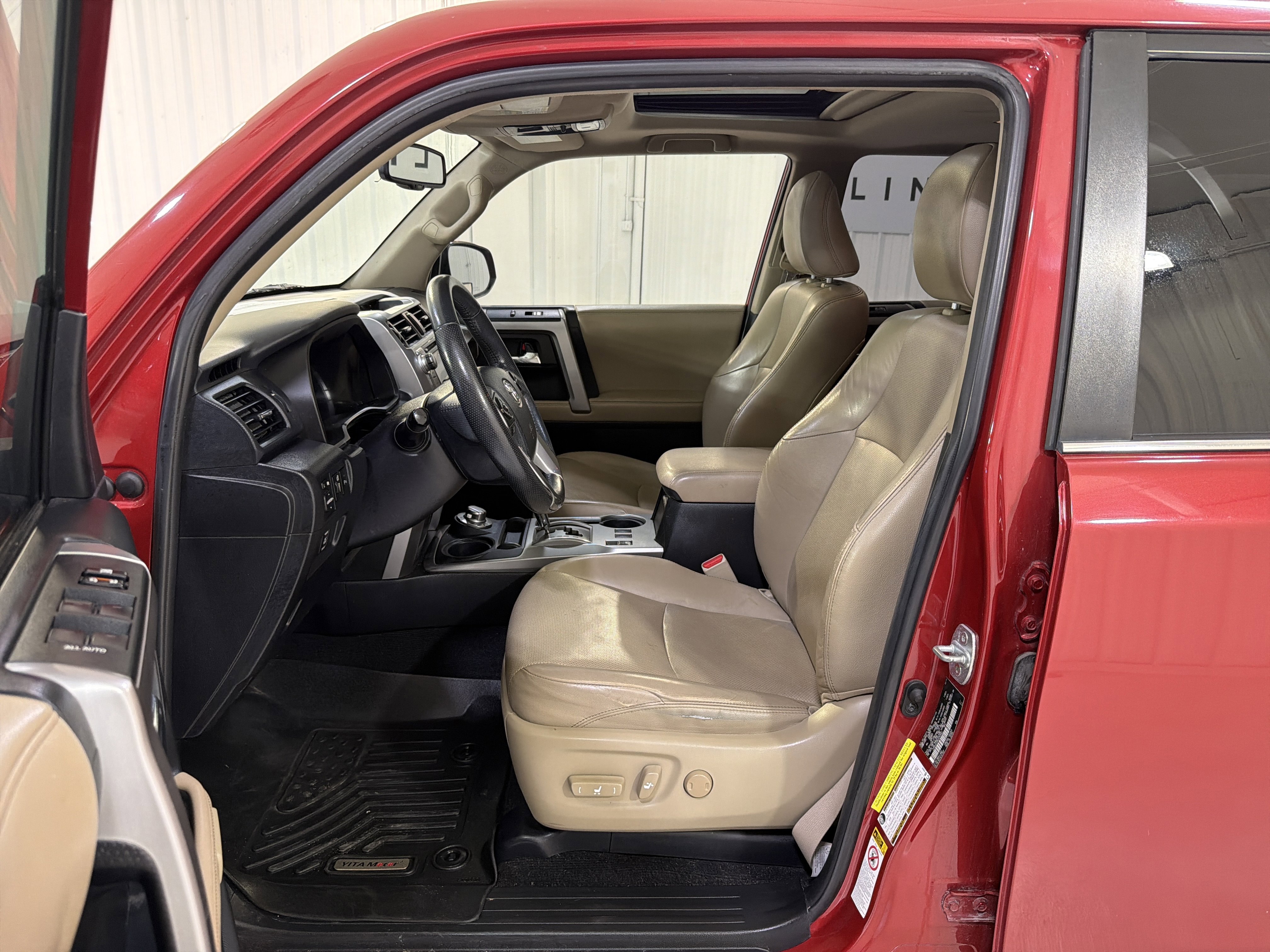 Used 2016 Toyota 4Runner Limited AWD/4WD image 11