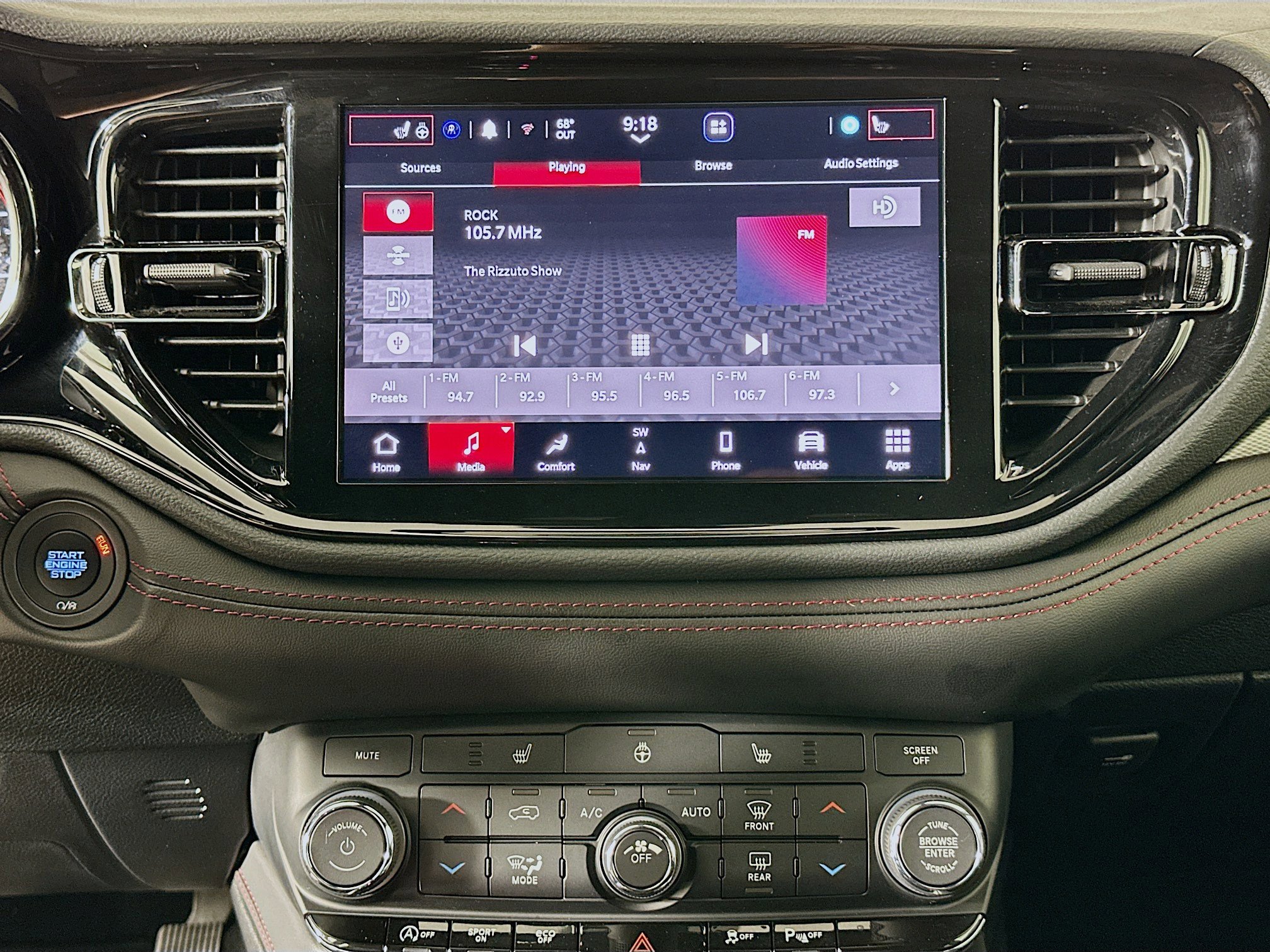 Used 2025 Dodge Durango GT AWD/4WD image 21