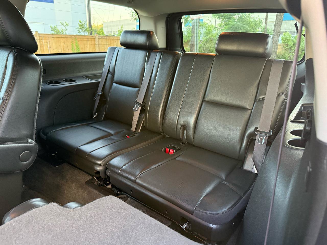 Used 2013 Chevrolet Suburban LTZ AWD/4WD image 5