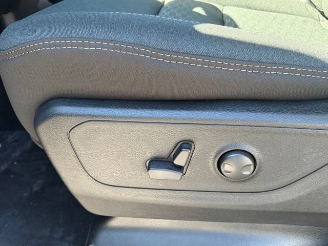 New 2026 RAM 1500 Big Horn AWD/4WD image 15