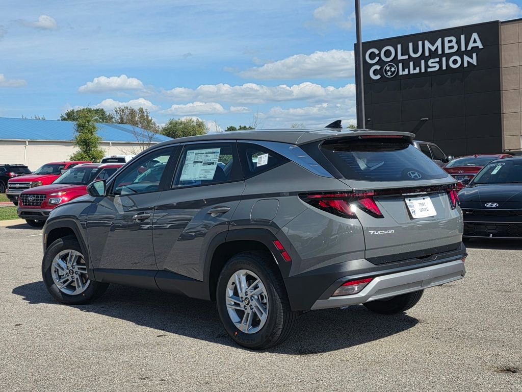 New 2026 Hyundai Tucson SE image 6
