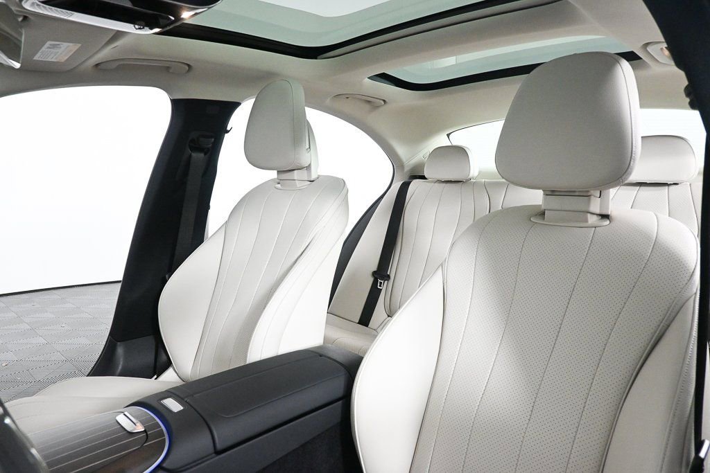 Certified 2025 Mercedes-Benz E 350 Sedan image 5
