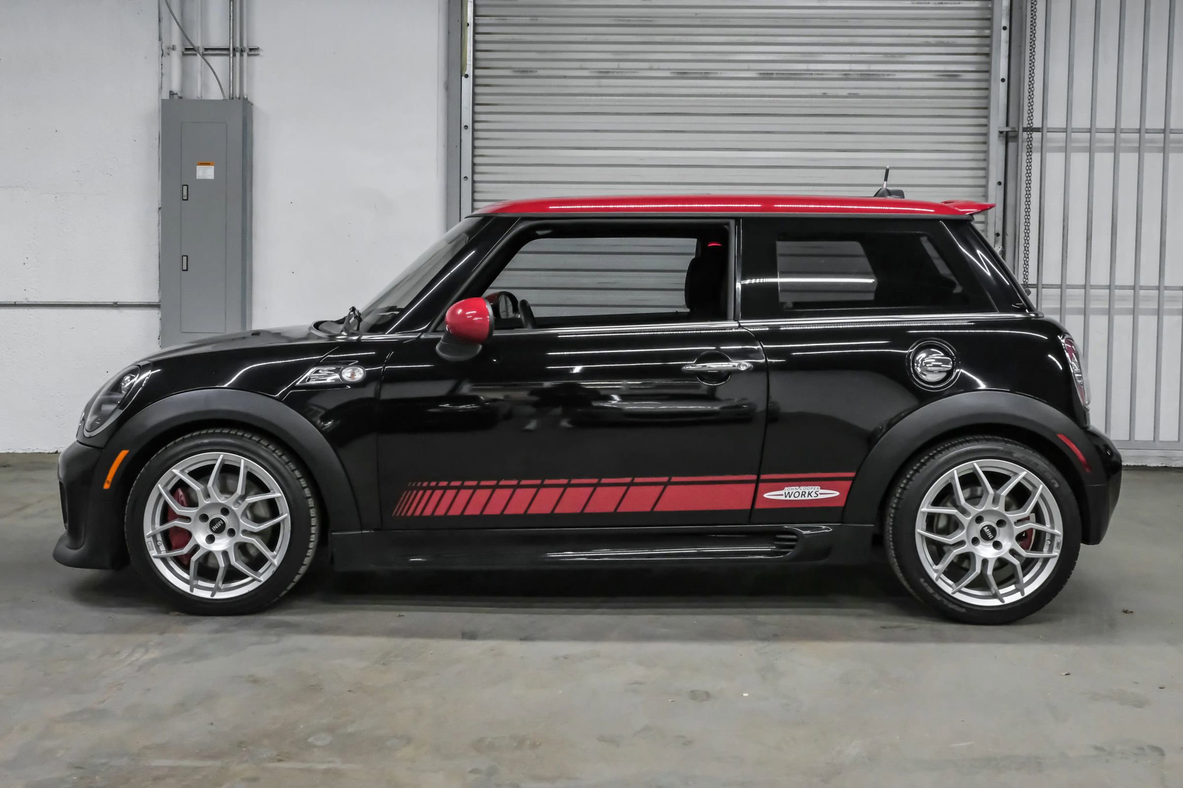 Used 2013 MINI Cooper John Cooper Works image 12