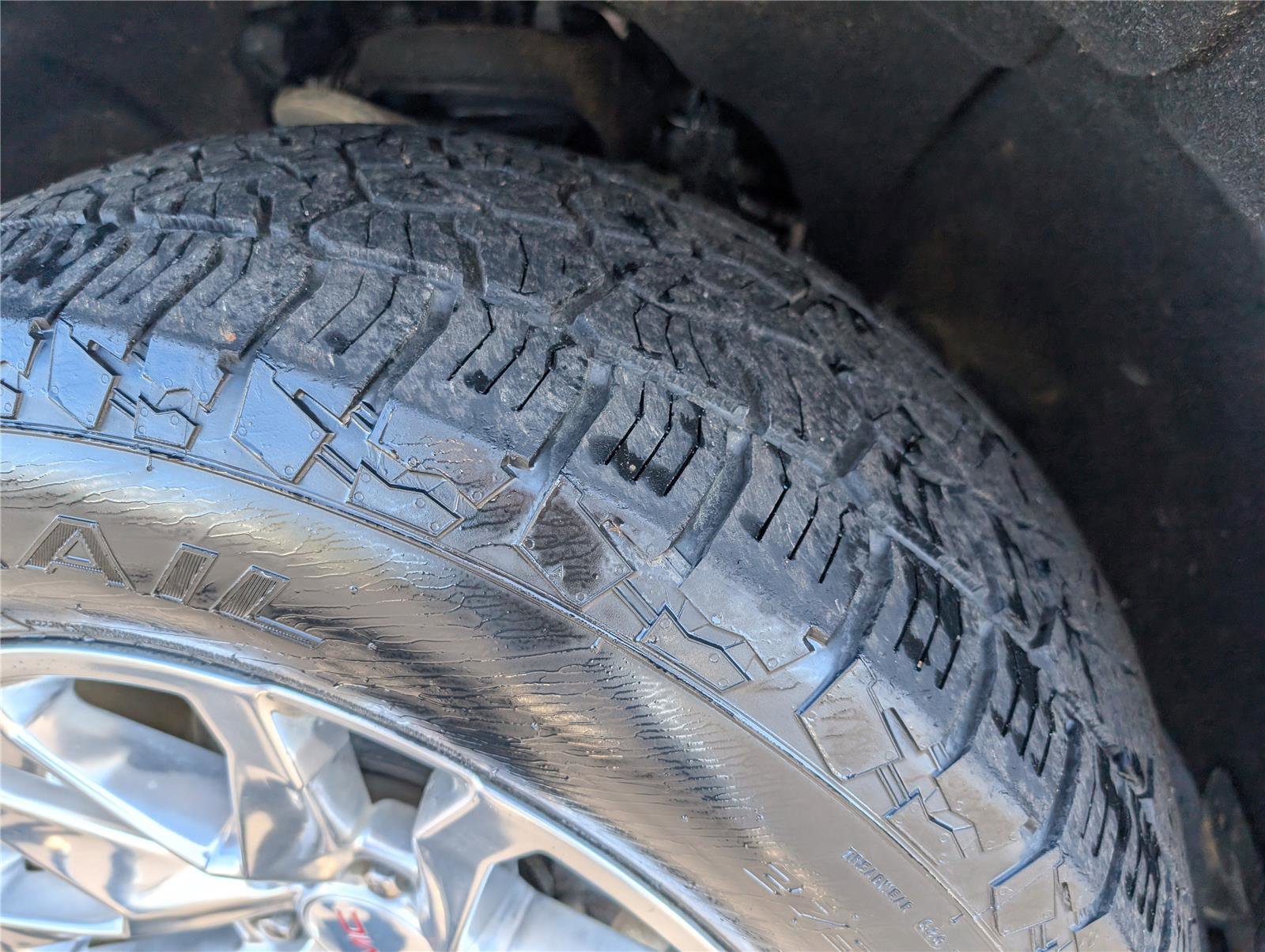 Used 2021 GMC Sierra 1500 SLT w/ SLT Premium Package image 10