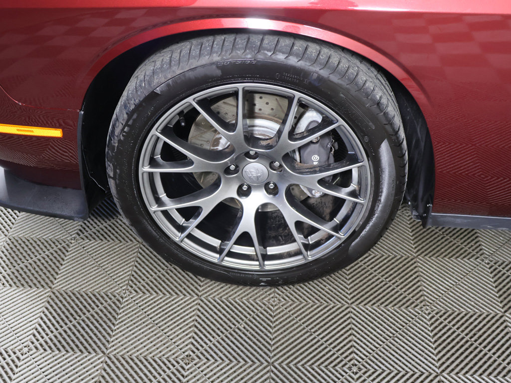 Used 2020 Dodge Challenger R/T Scat Pack w/ Plus Package RWD image 17