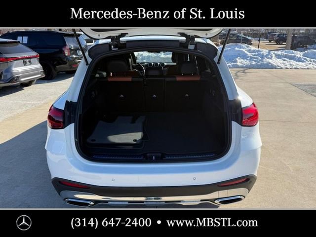 Certified 2025 Mercedes-Benz GLC 300 4MATIC image 8
