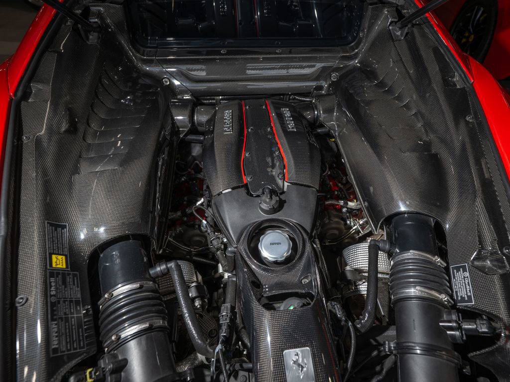 Certified 2019 Ferrari 488 Pista Coupe RWD image 35