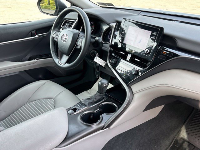 Used 2022 Toyota Camry SE AWD/4WD image 28