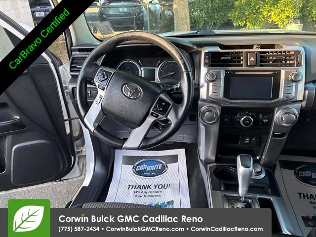 Used 2017 Toyota 4Runner SR5 AWD/4WD image 18