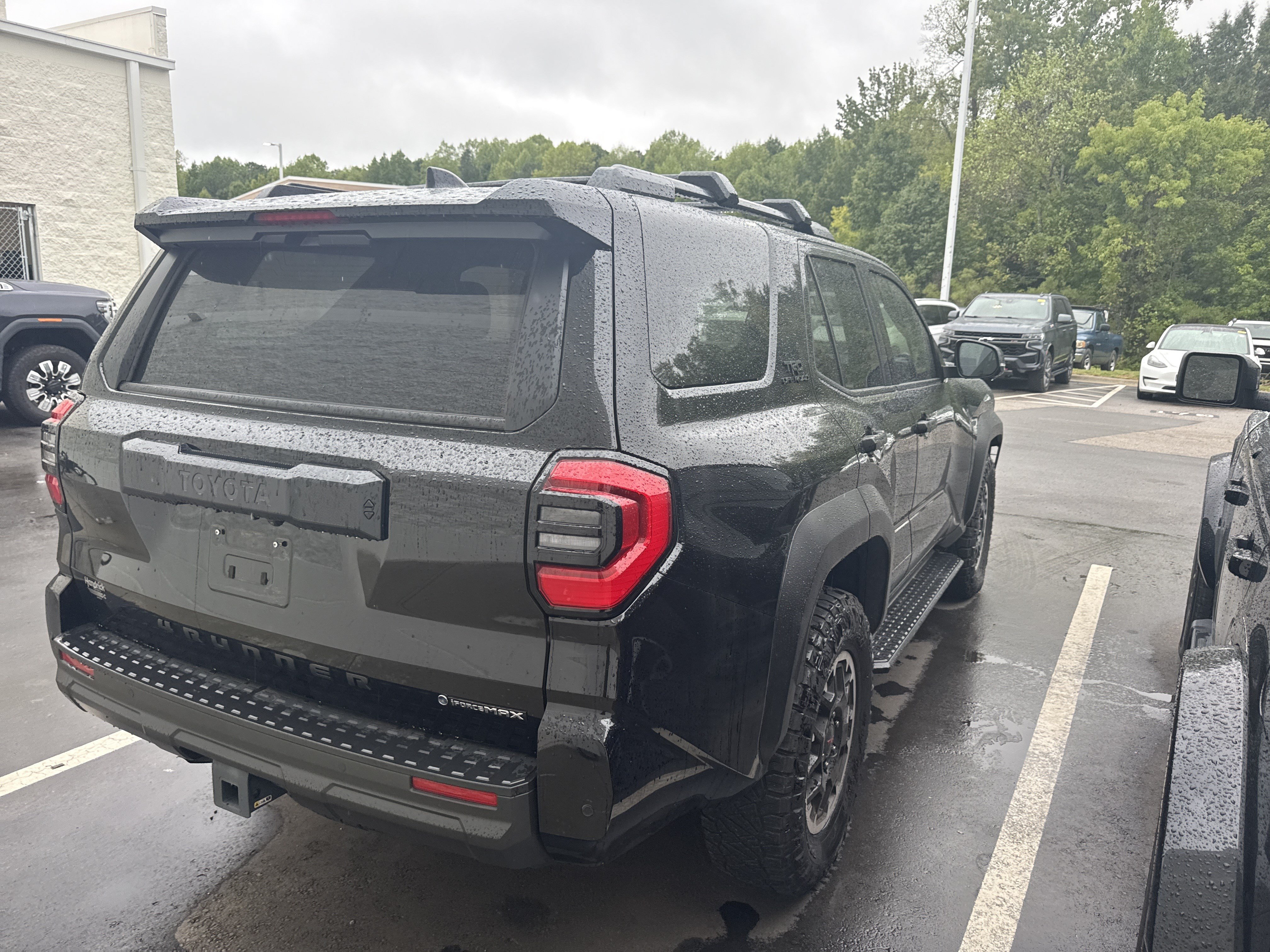Used 2025 Toyota 4Runner TRD Off-Road Premium AWD/4WD image 41