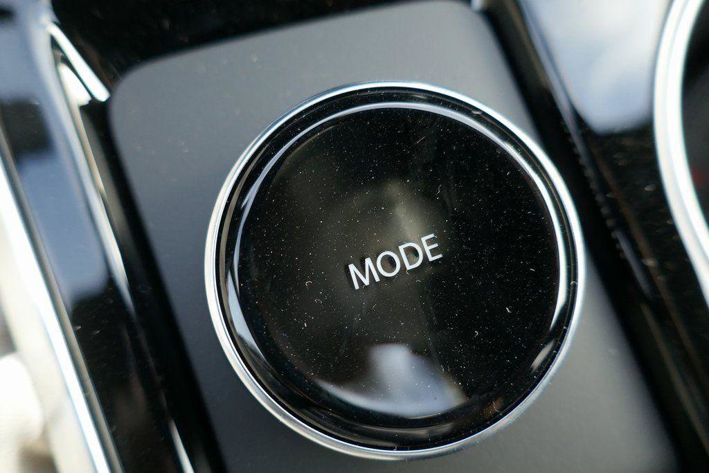 New 2026 Chevrolet Equinox LT w/ Midnight Edition image 14