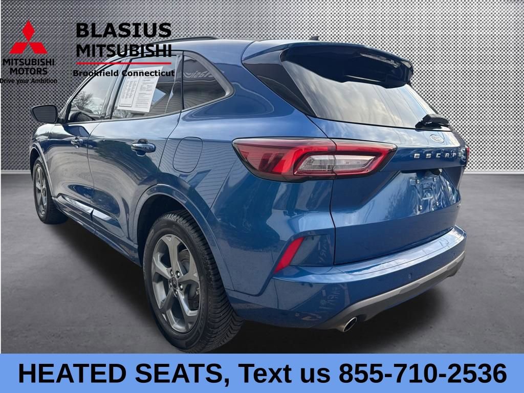 Used 2023 Ford Escape ST-Line w/ Tech Pack #1 AWD/4WD image 6