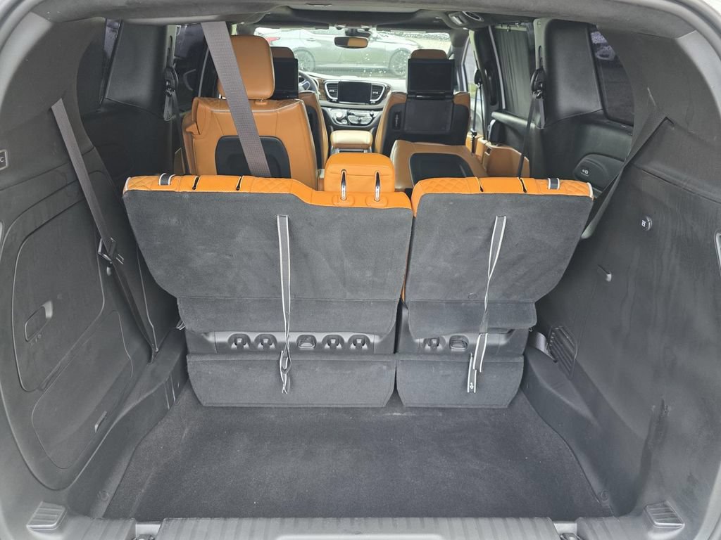 Used 2022 Chrysler Pacifica Pinnacle FWD image 15