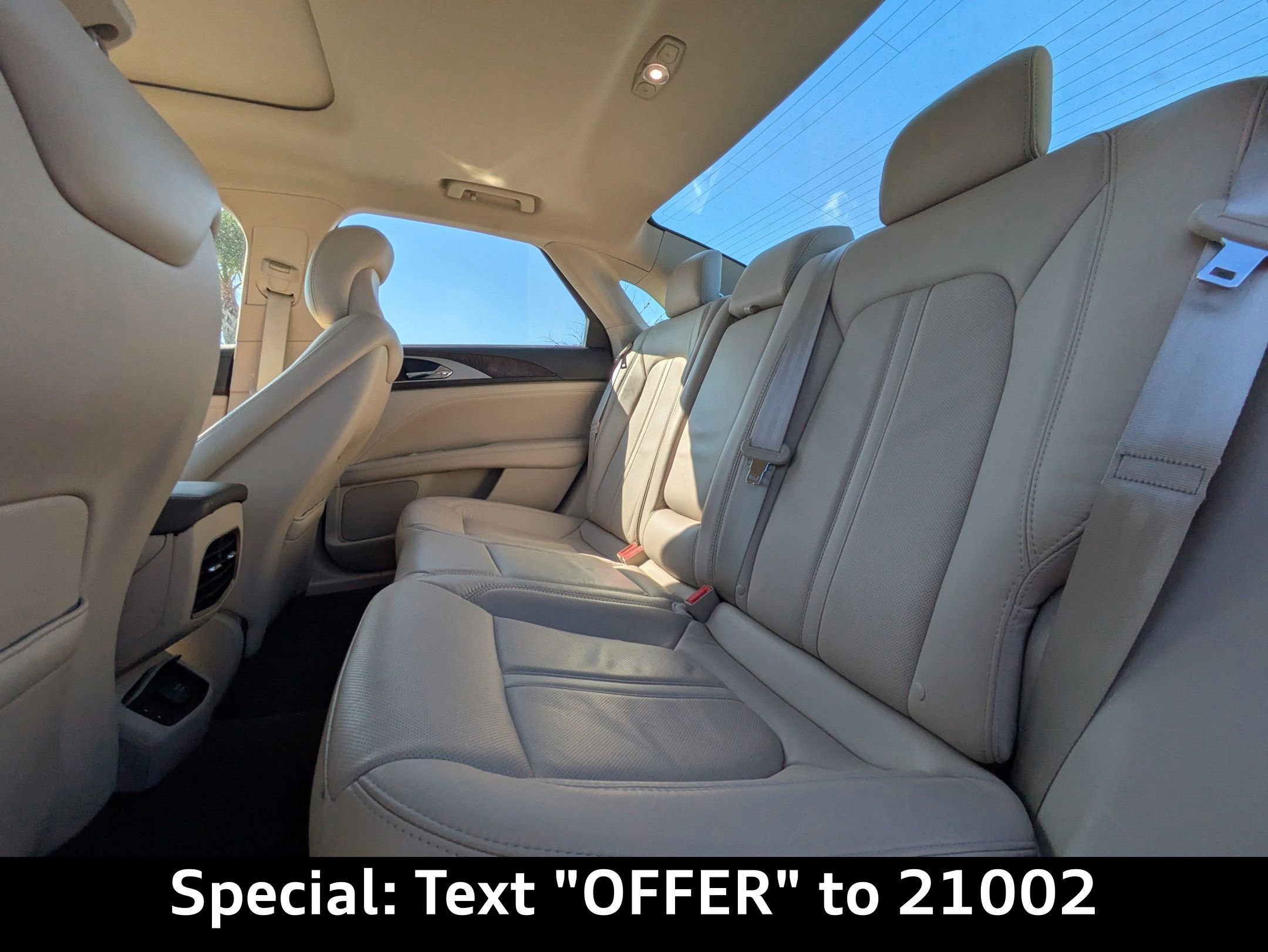 Used 2017 Lincoln MKZ Reserve image 13