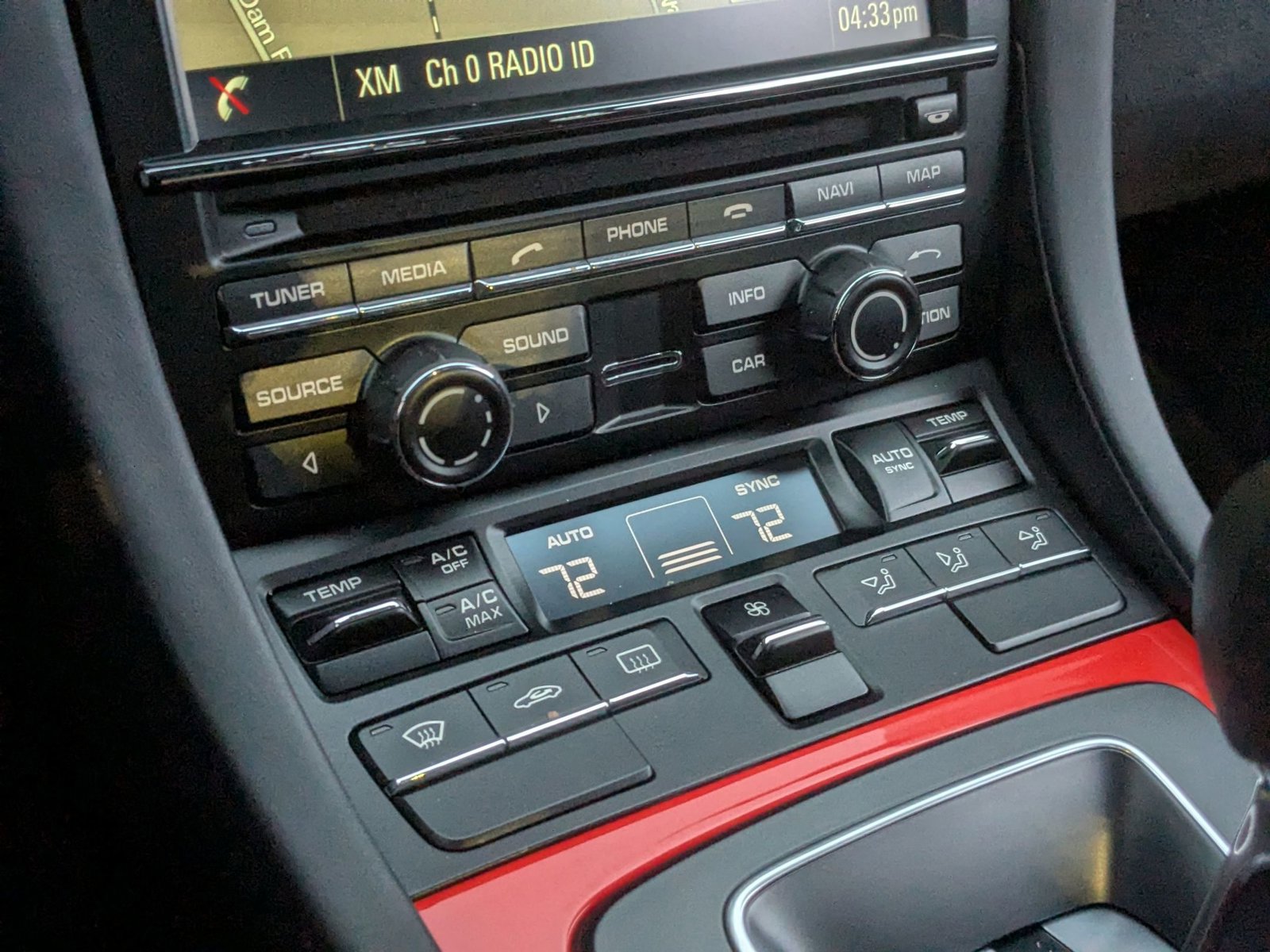 Used 2016 Porsche 911 GT3 RS image 26