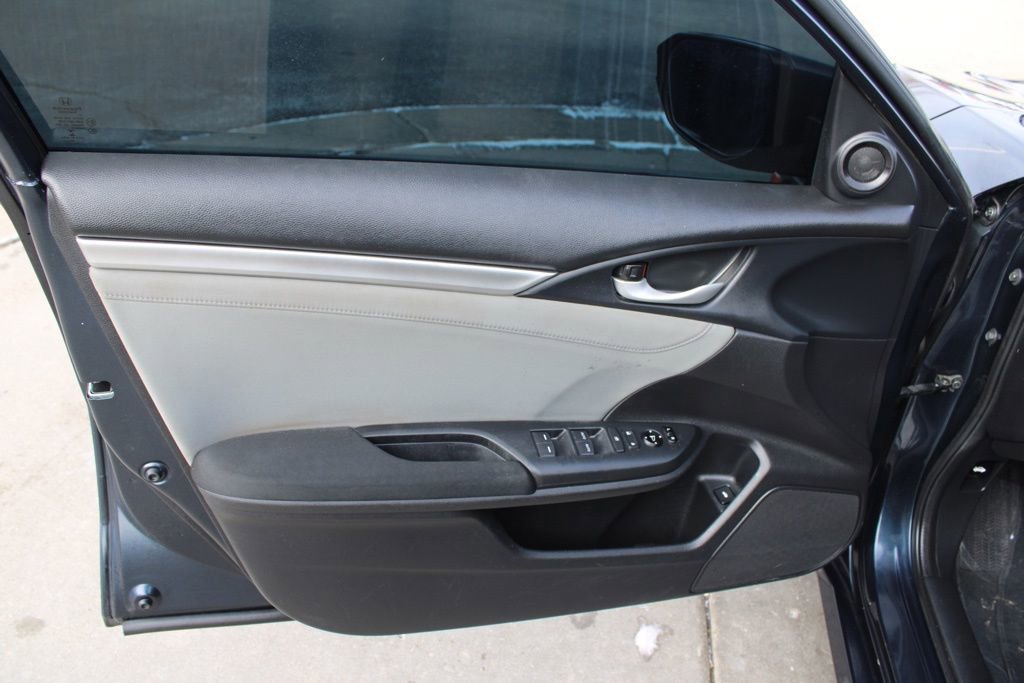 Used 2019 Honda Civic EX image 16