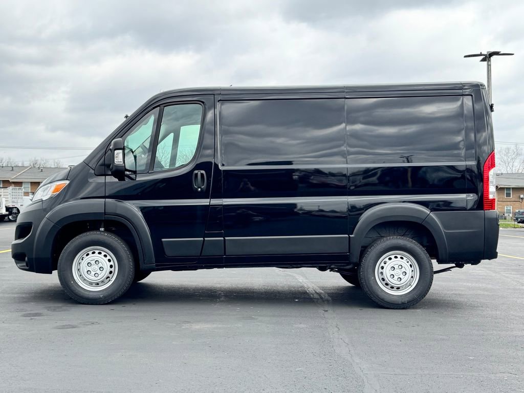 New 2026 RAM ProMaster 1500 w/ Convenience Group FWD image 4