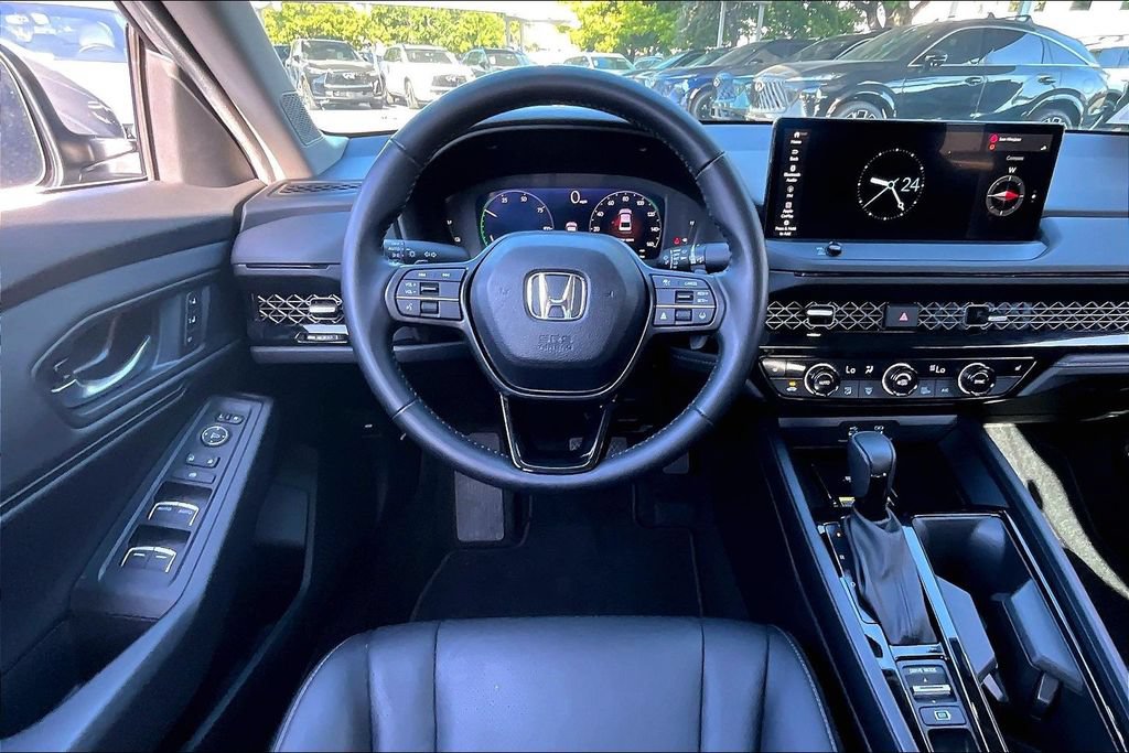 Used 2025 Honda Accord EX-L image 7
