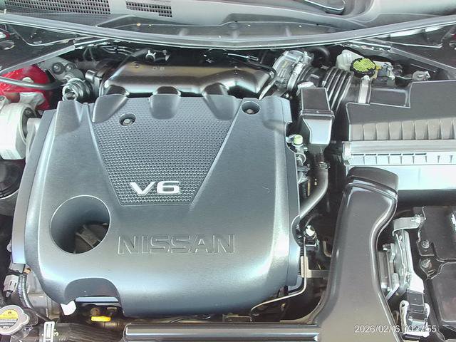 Used 2017 Nissan Maxima Platinum image 9