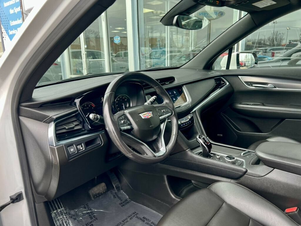 Used 2022 Cadillac XT6 Luxury FWD image 15