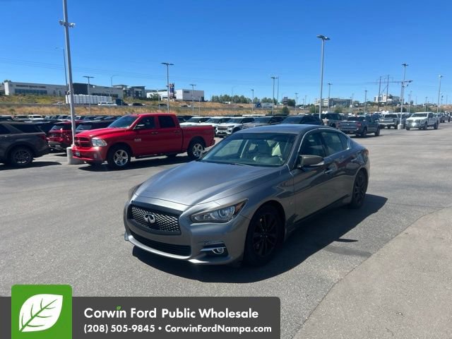 Used 2015 INFINITI Q50 Premium w/ Navigation Package RWD image 3