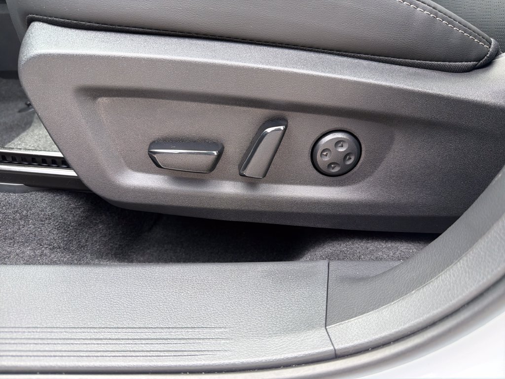 New 2026 Nissan Murano Platinum w/ Cargo Package AWD/4WD image 17