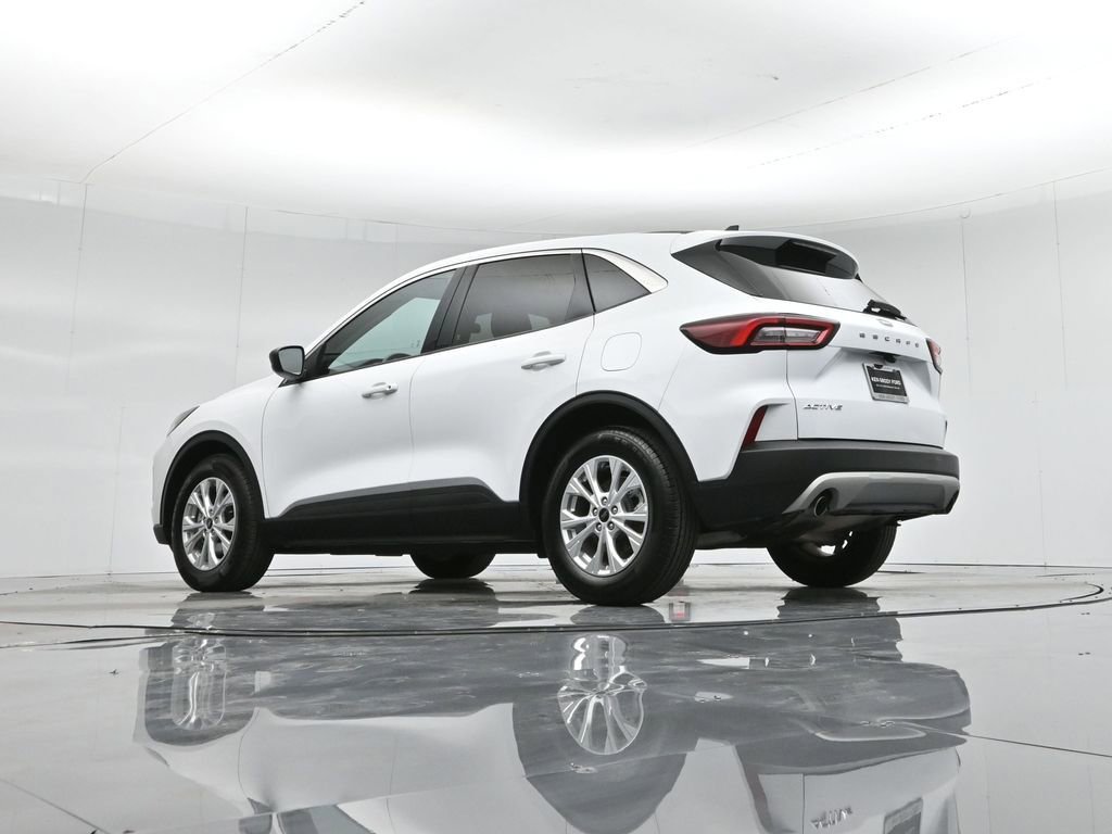 Used 2024 Ford Escape Active image 51