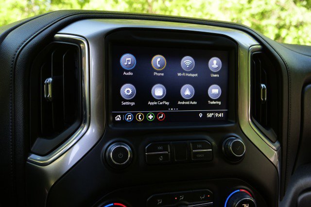 Used 2019 Chevrolet Silverado 1500 LT Trail Boss AWD/4WD image 12