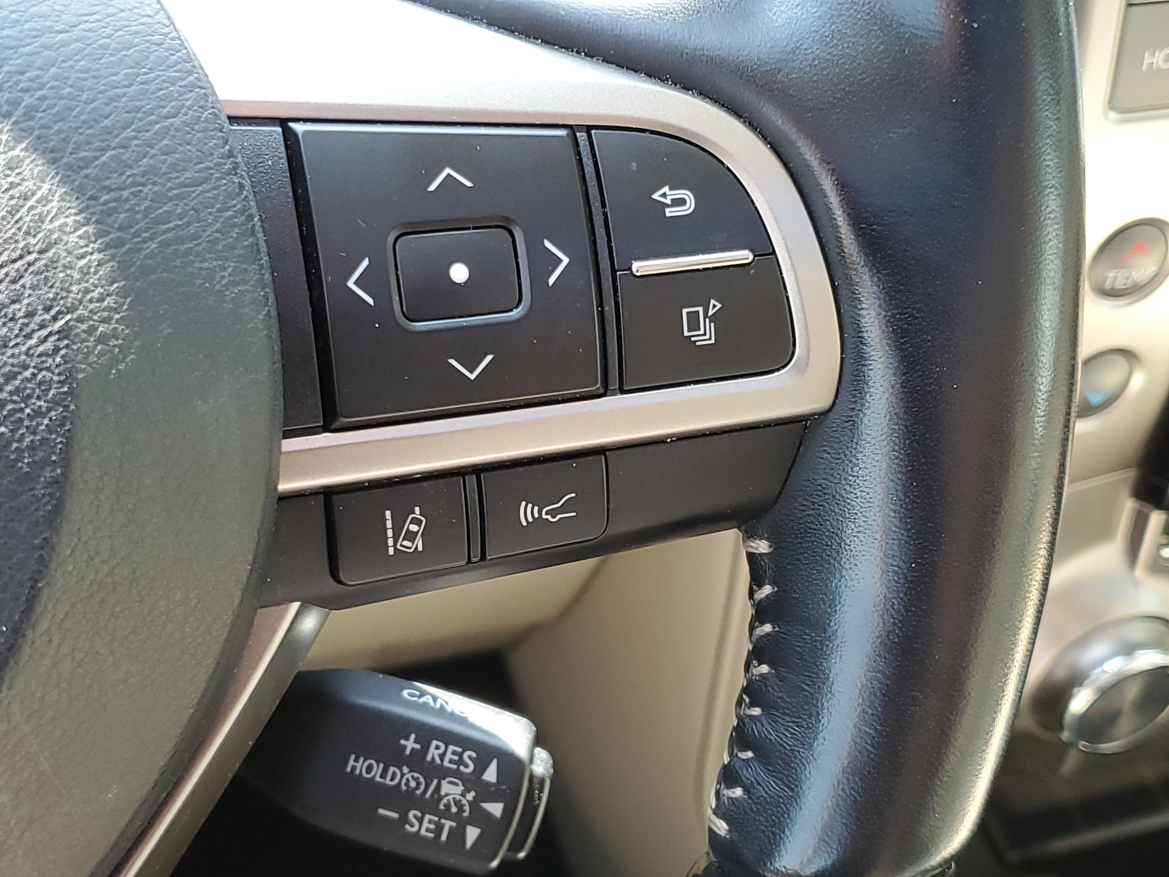 Used 2021 Lexus GX 460 Premium w/ Premium Package AWD/4WD image 14