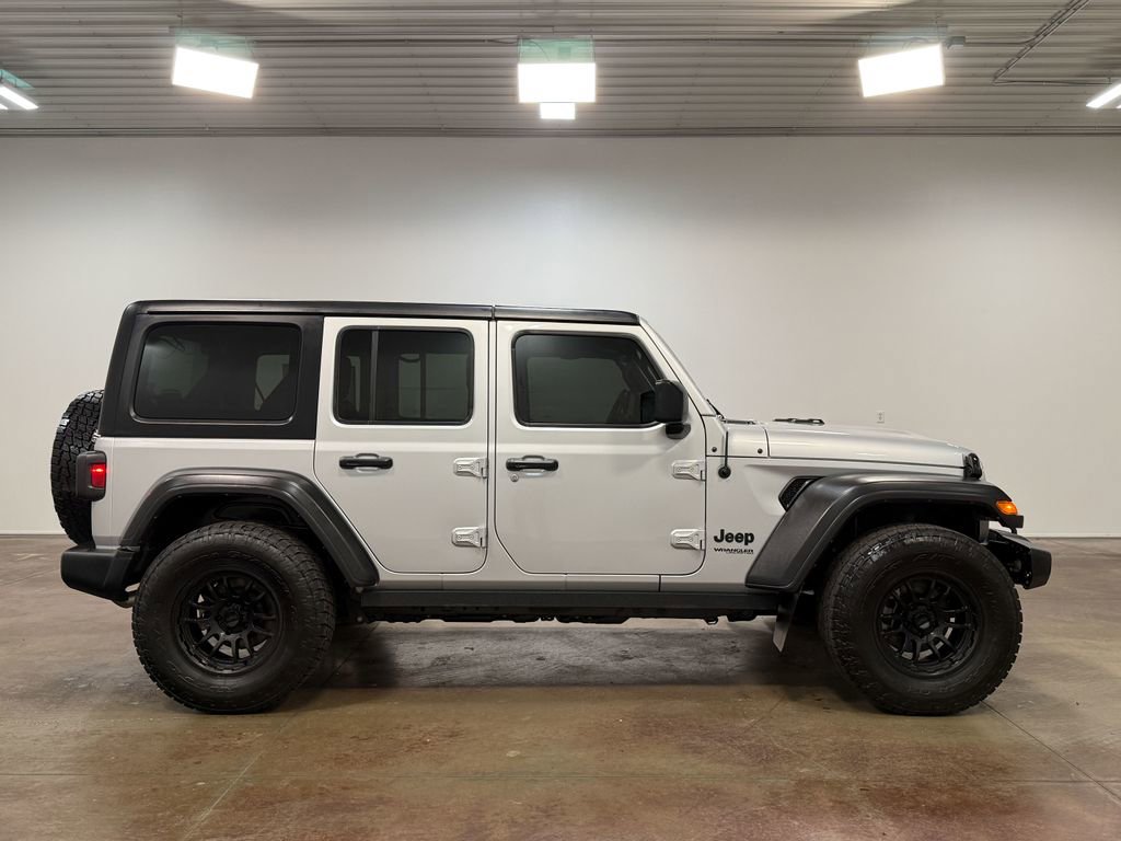 Used 2022 Jeep Wrangler Unlimited Sport image 23