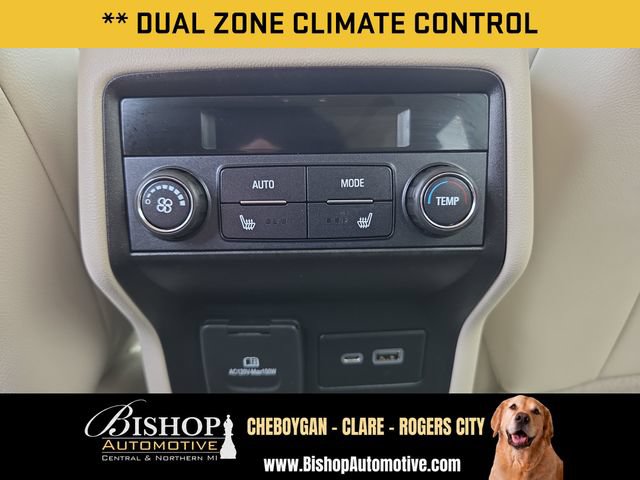 Used 2020 GMC Acadia Denali w/ Denali Ultimate Package AWD/4WD image 12