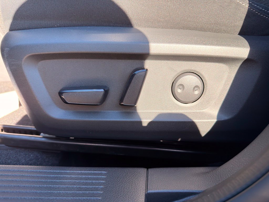 Used 2021 Nissan Rogue SV AWD/4WD image 28