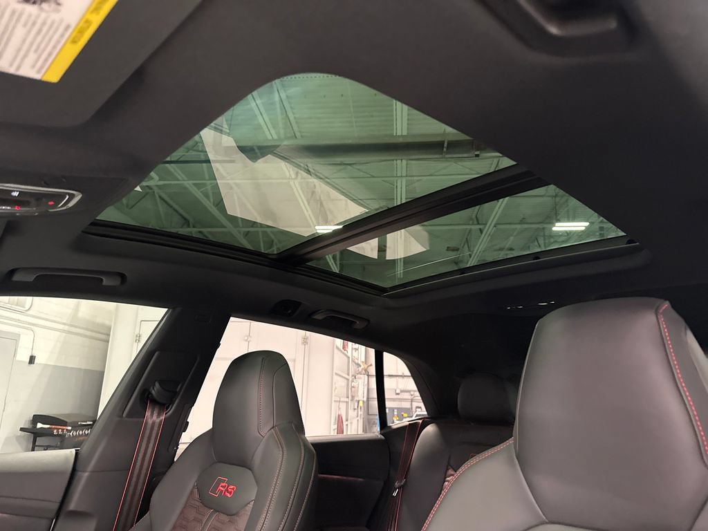 Used 2025 Audi RS Q8 performance AWD/4WD image 3