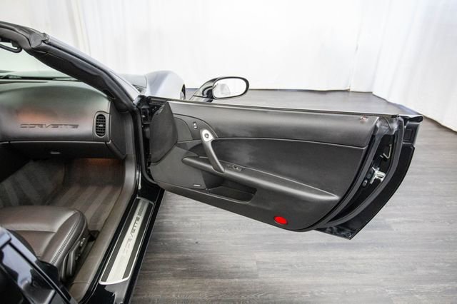 Used 2008 Chevrolet Corvette Convertible w/ Preferred Equipment Group image 17