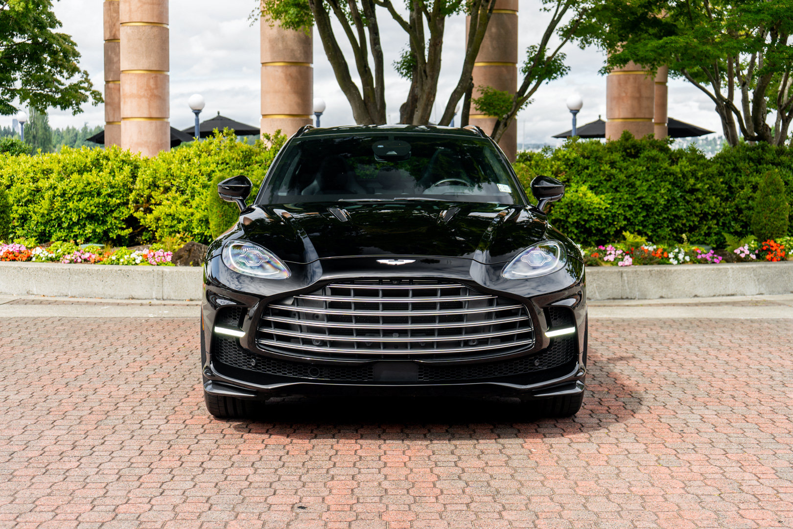 Used 2023 Aston Martin DBX 707 AWD/4WD image 7