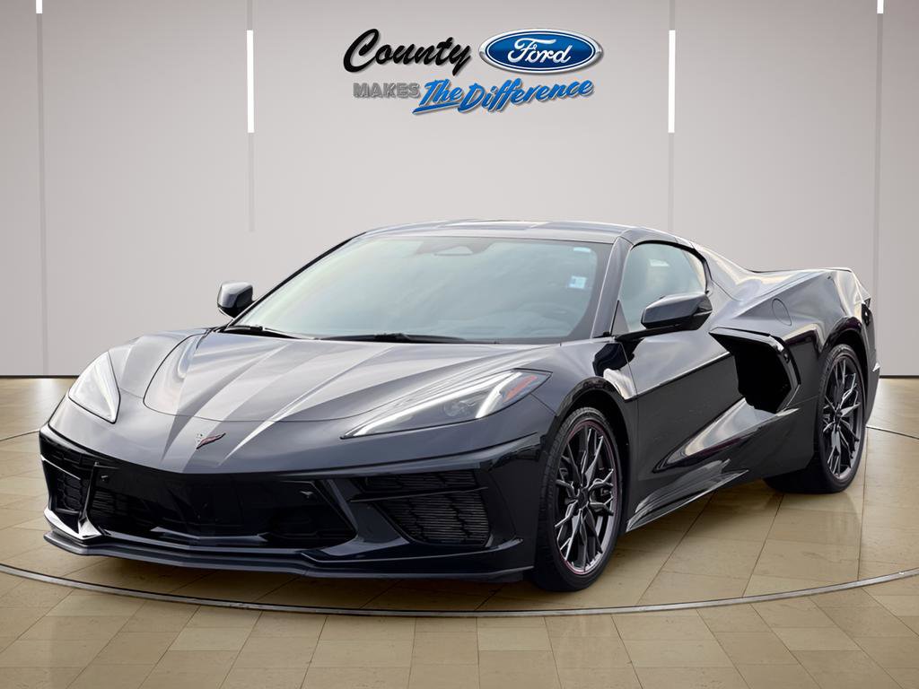 Used 2024 Chevrolet Corvette Stingray Preferred Cpe w/ Stealth Interior Trim Package image 2