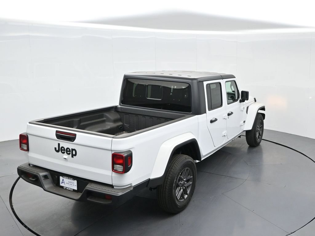 New 2025 Jeep Gladiator Sport image 50