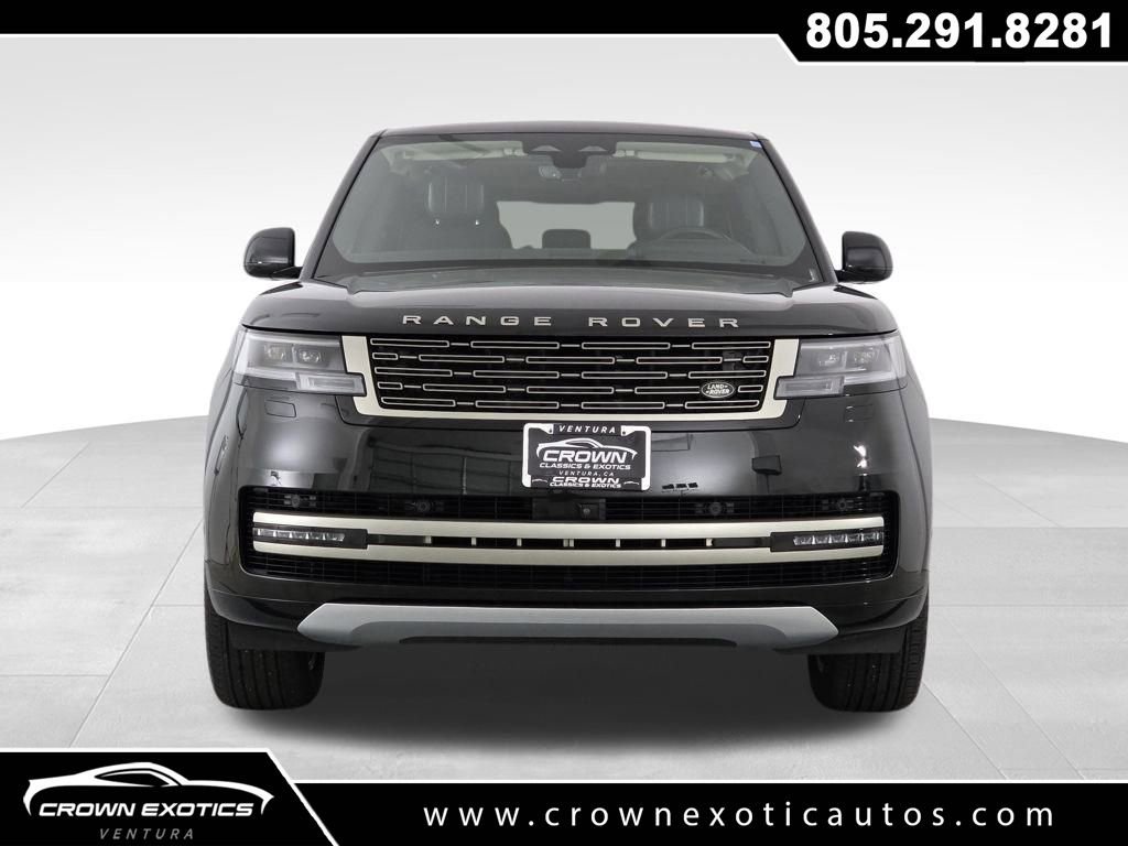 Used 2024 Land Rover Range Rover SE image 2