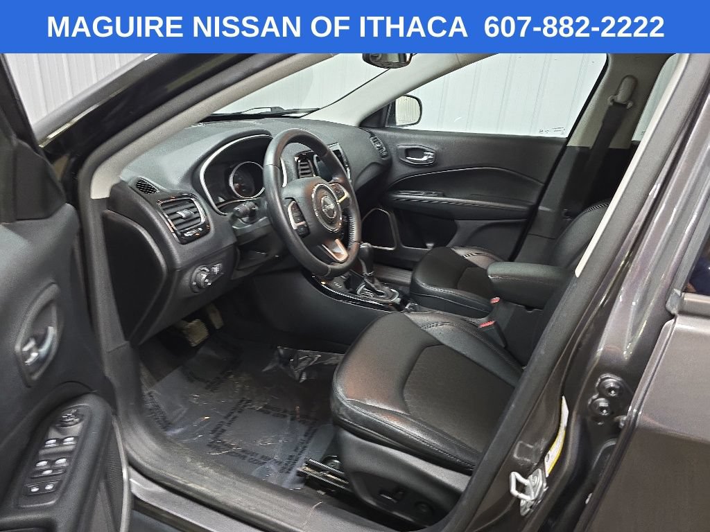 Used 2020 Jeep Compass Latitude AWD/4WD image 28