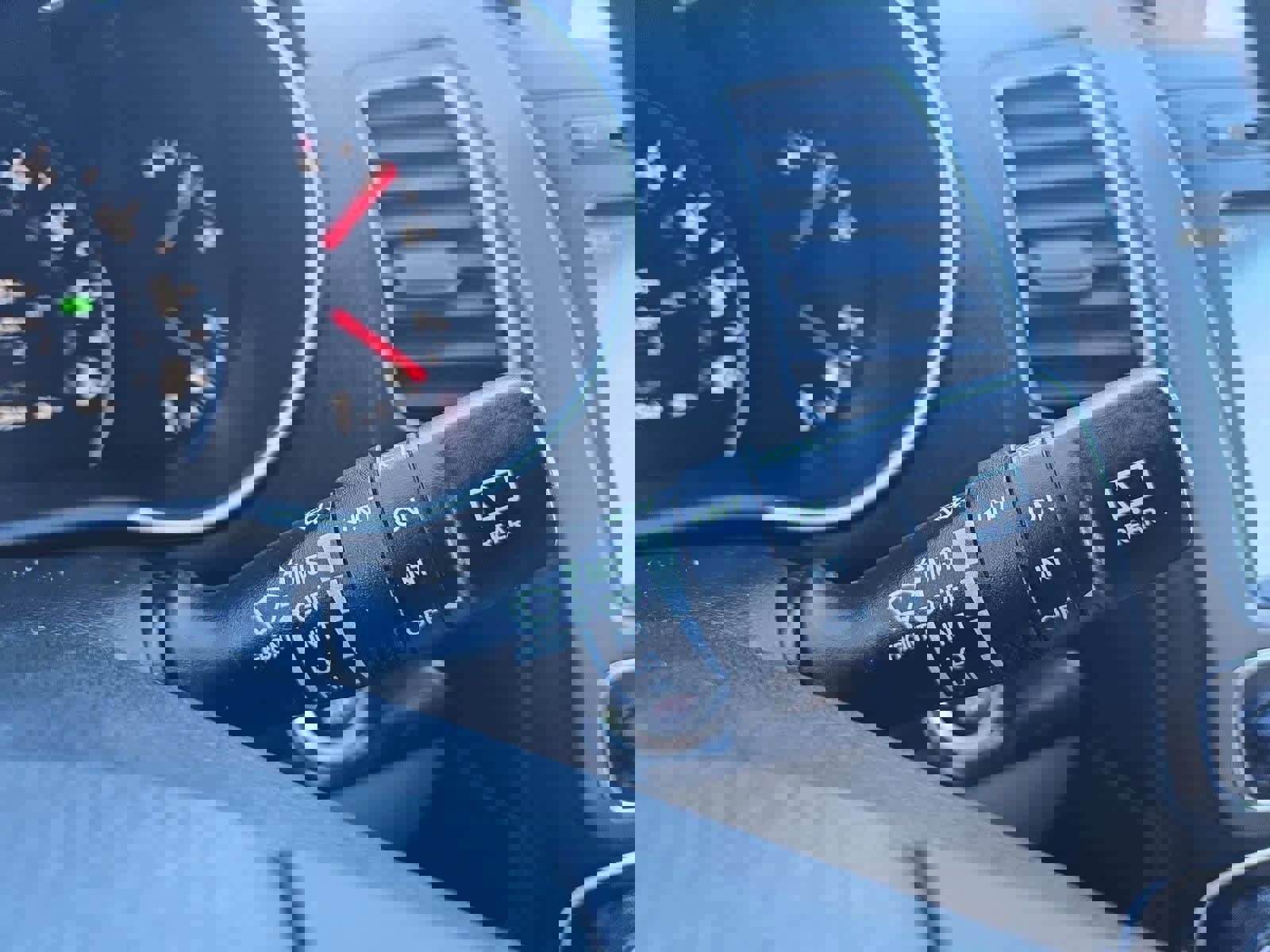 Used 2015 Kia Sorento EX w/ EX V6 Touring Package image 26