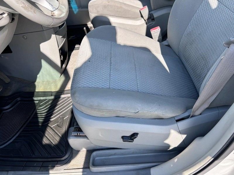 Used 2010 Chrysler Town & Country Touring image 18