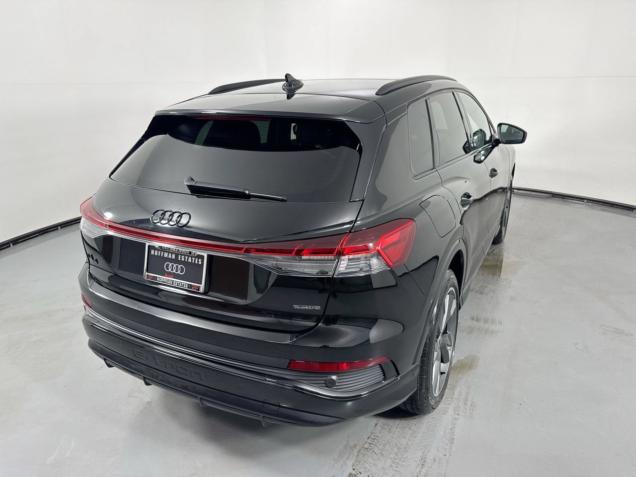 Used 2023 Audi Q4 e-tron Premium Plus w/ Premium Plus AWD/4WD image 37