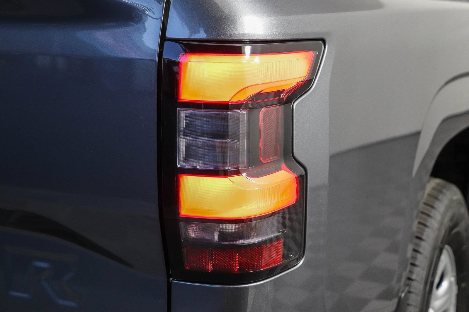 New 2027 Nissan Frontier S RWD image 9