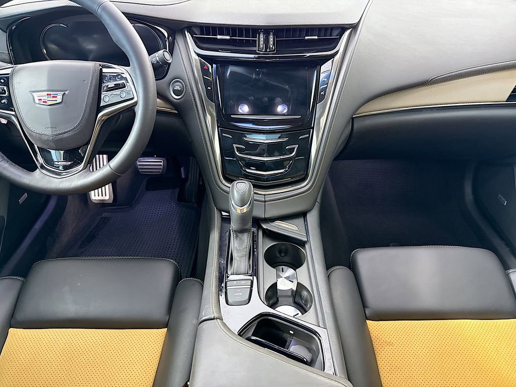 Used 2018 Cadillac CTS V w/ Luxury Package RWD image 14