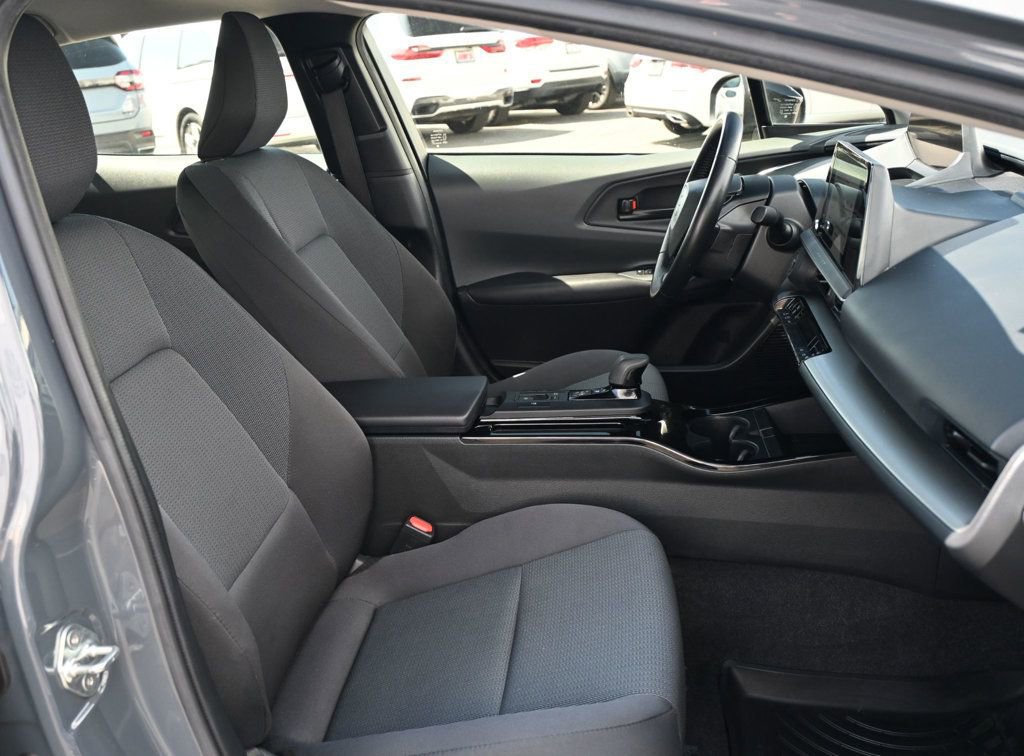 Used 2023 Toyota Prius LE image 16