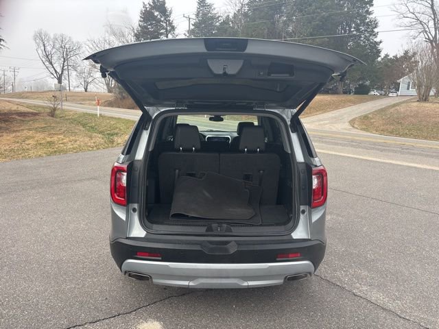Used 2023 GMC Acadia SLT FWD image 6