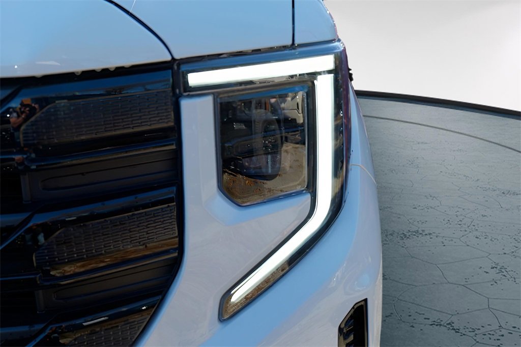 New 2025 GMC Sierra 1500 Elevation image 3